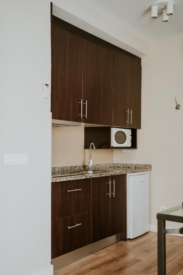 Apartamentos Poniente - Mares Торре-дель-Мар Екстер'єр фото